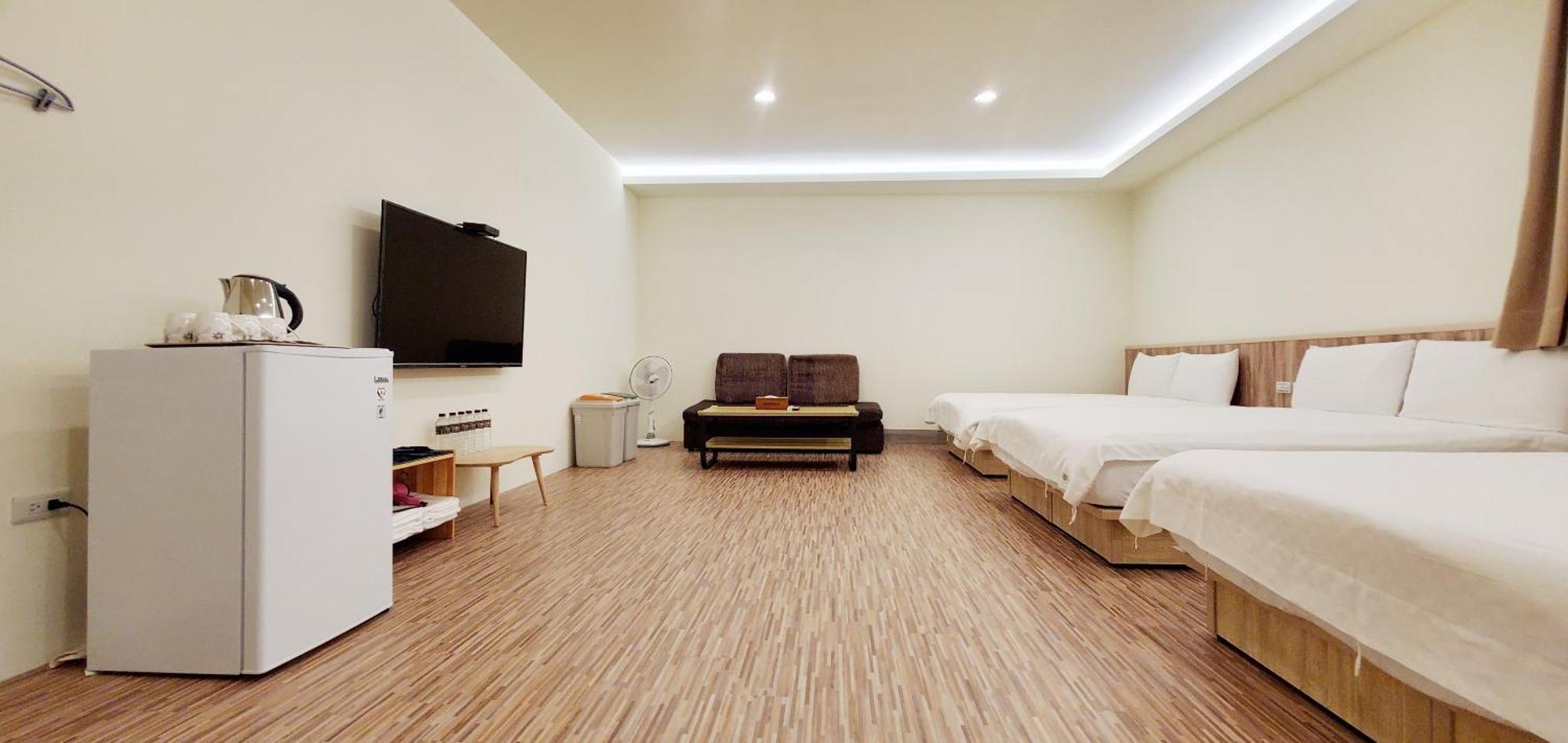 Happiness Yes Inn Luodong Buitenkant foto