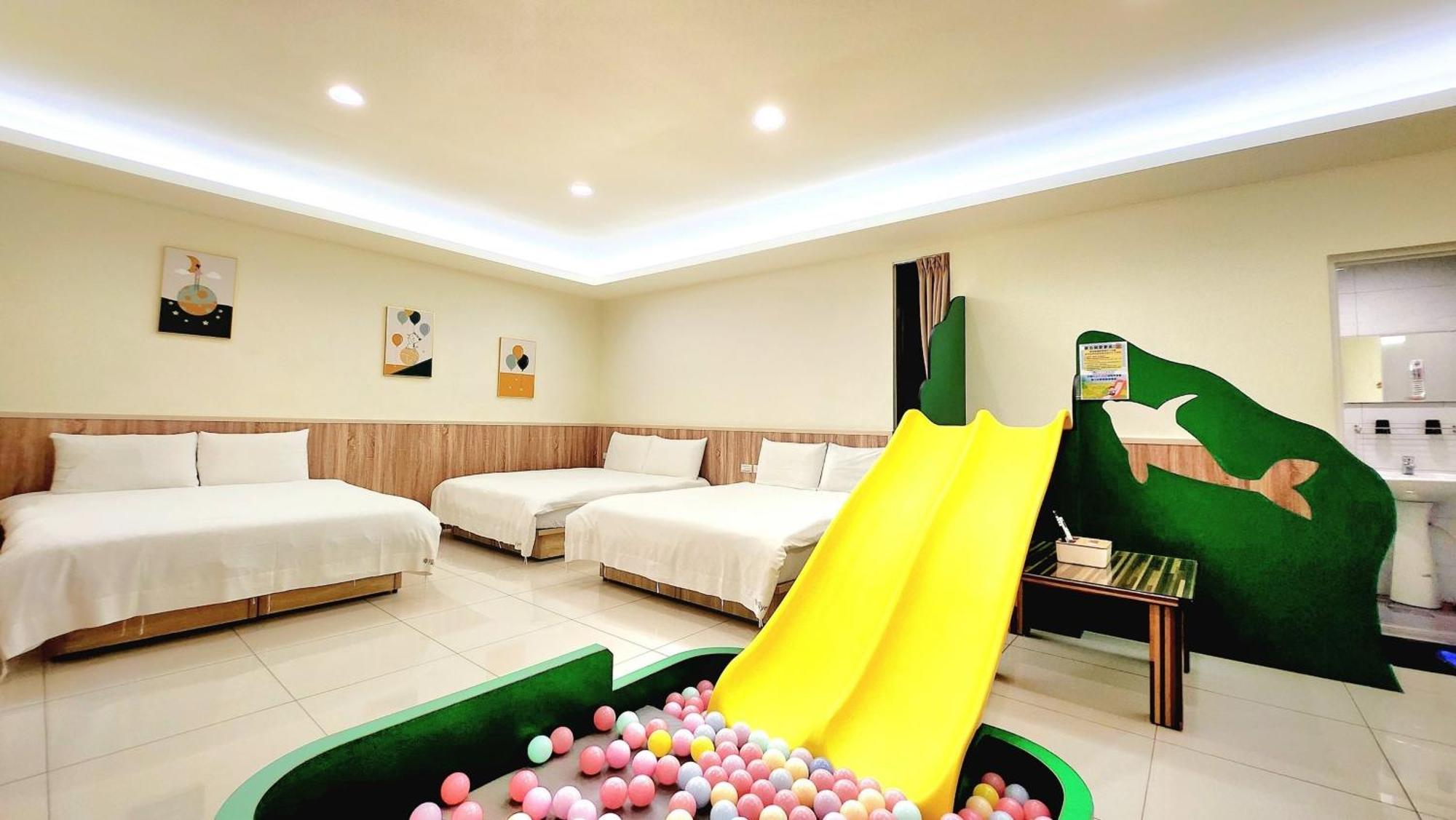 Happiness Yes Inn Luodong Buitenkant foto